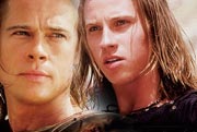 Brad Pitt e Garrett Hedlund, cio Achille e Patroclo nel film Troy (2004)